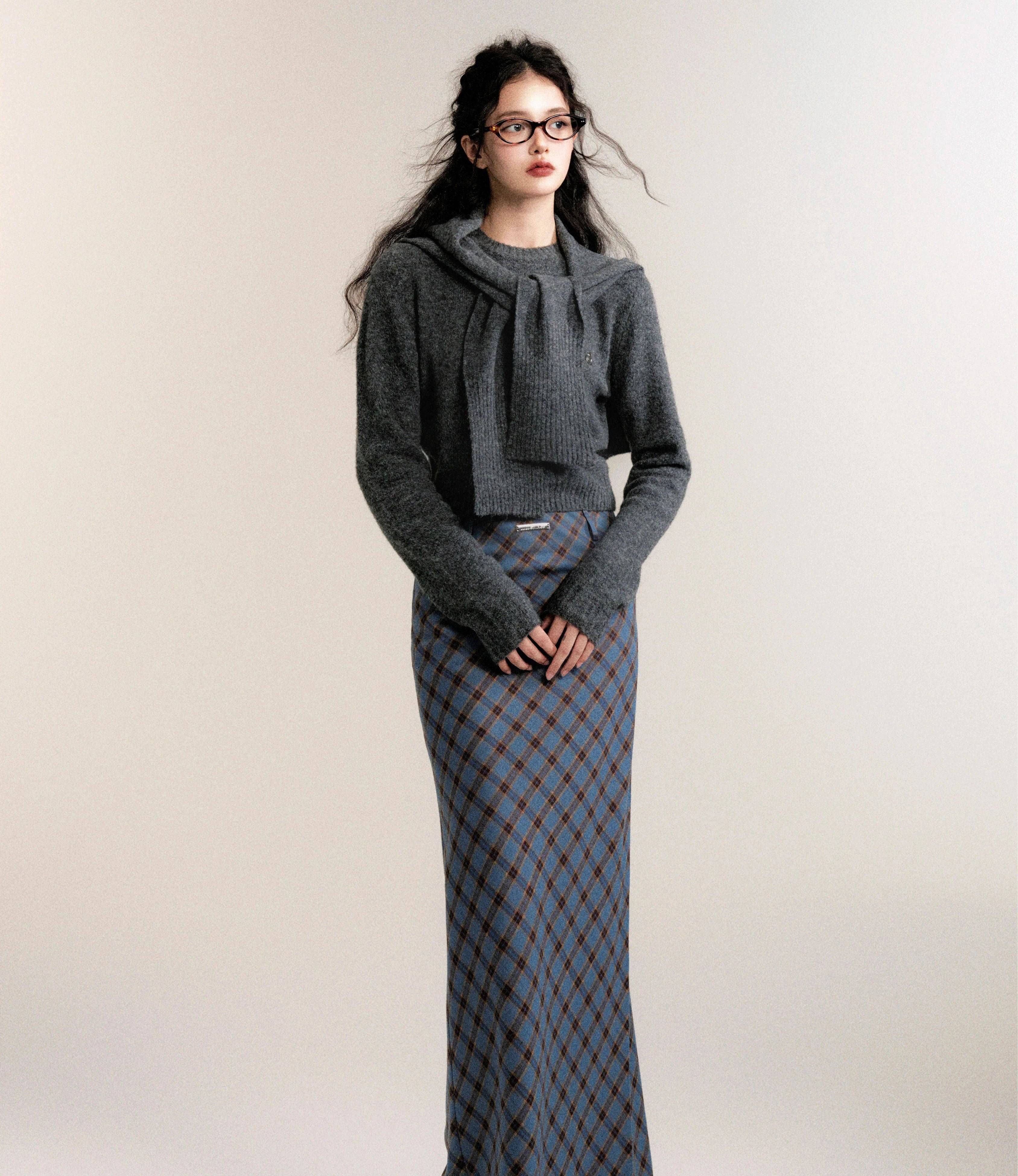 Women's Gray Wool Belted Neck Sweater