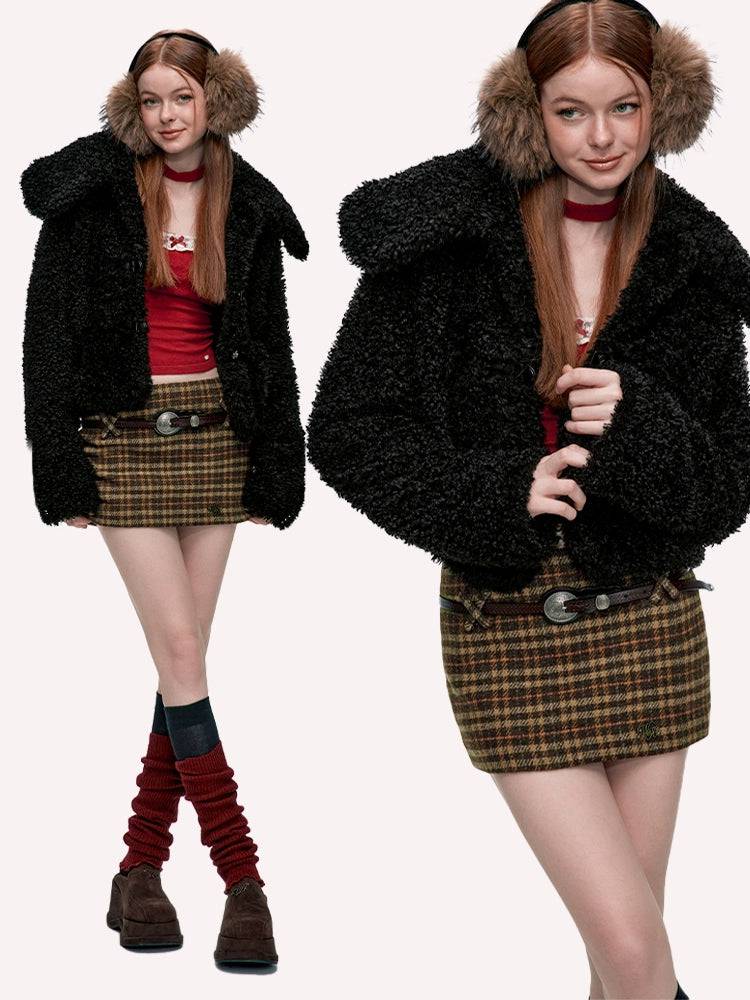 Women's Oversized Lapel Leather Buckle Fleece Lined Thick Short Jacket